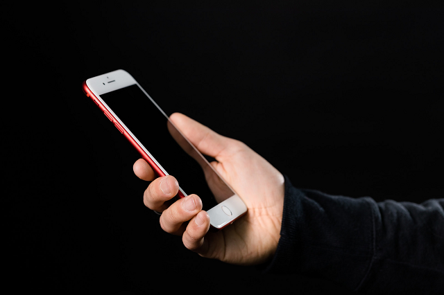 Iphoneのメールやメッセージの通知が消えない時の対処方法 スマホサポートライン