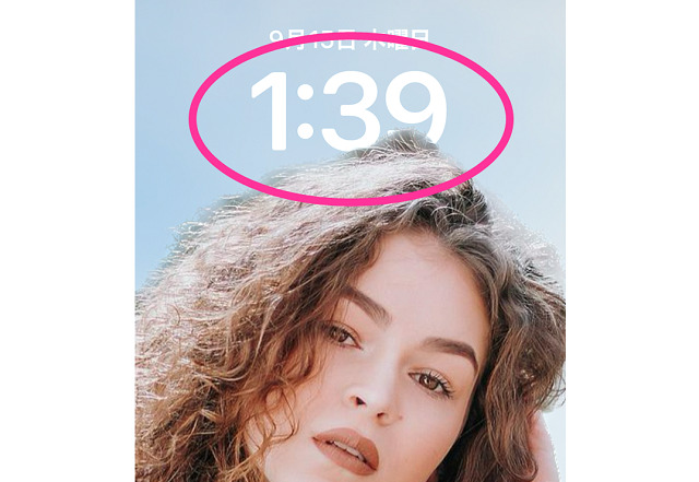 Ios16 Iphoneでロック画面の時計を人物の後ろに配置する方法 被写体を前に移動できない原因と対処法 スマホサポートライン
